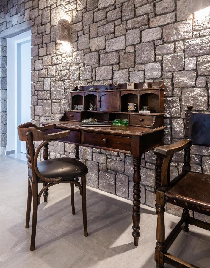 Tania Milos Guest house