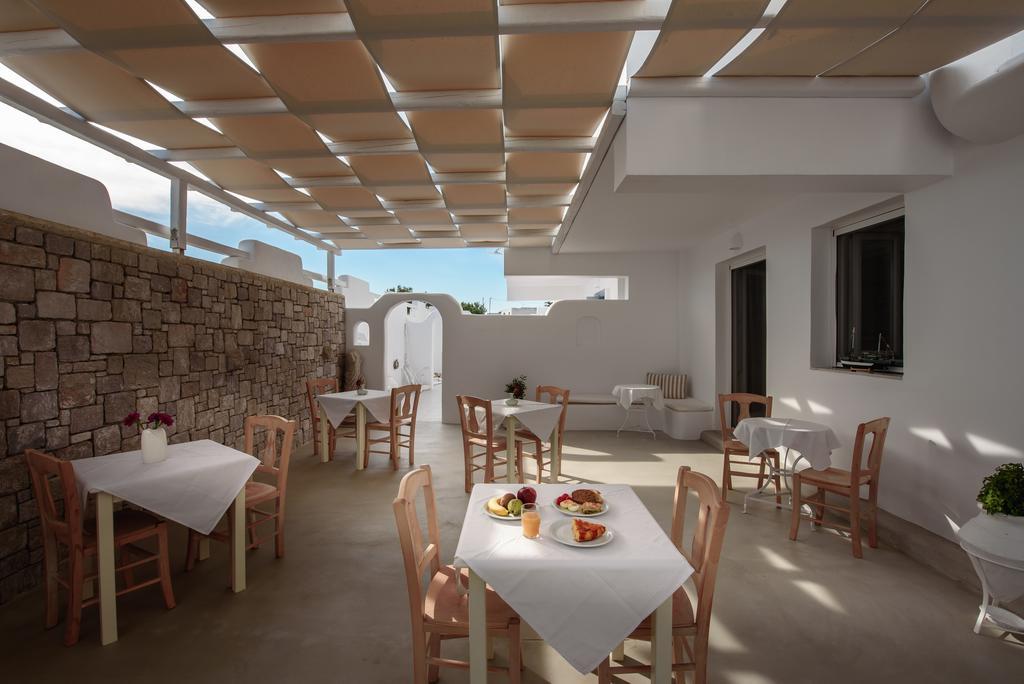 Tania Milos Πανσιόν 3*